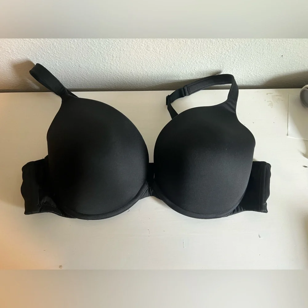Cacique Plus Size Black Underwired T-Shirt Bra Back Smoothing Size 44C